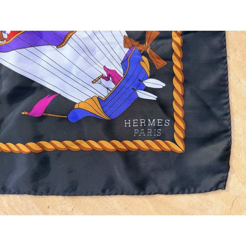 HERMÈS Silk HOT AIR BALLONE Scarf 30”x30” Inch ES - Picture 2 of 5